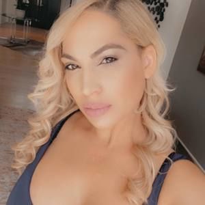 Meet your Posher, Mahogany